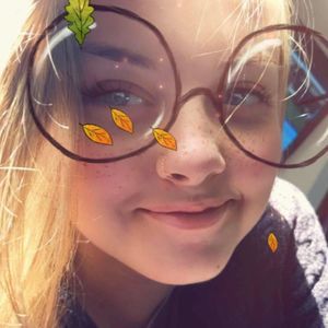 Meet your Posher, Abigail